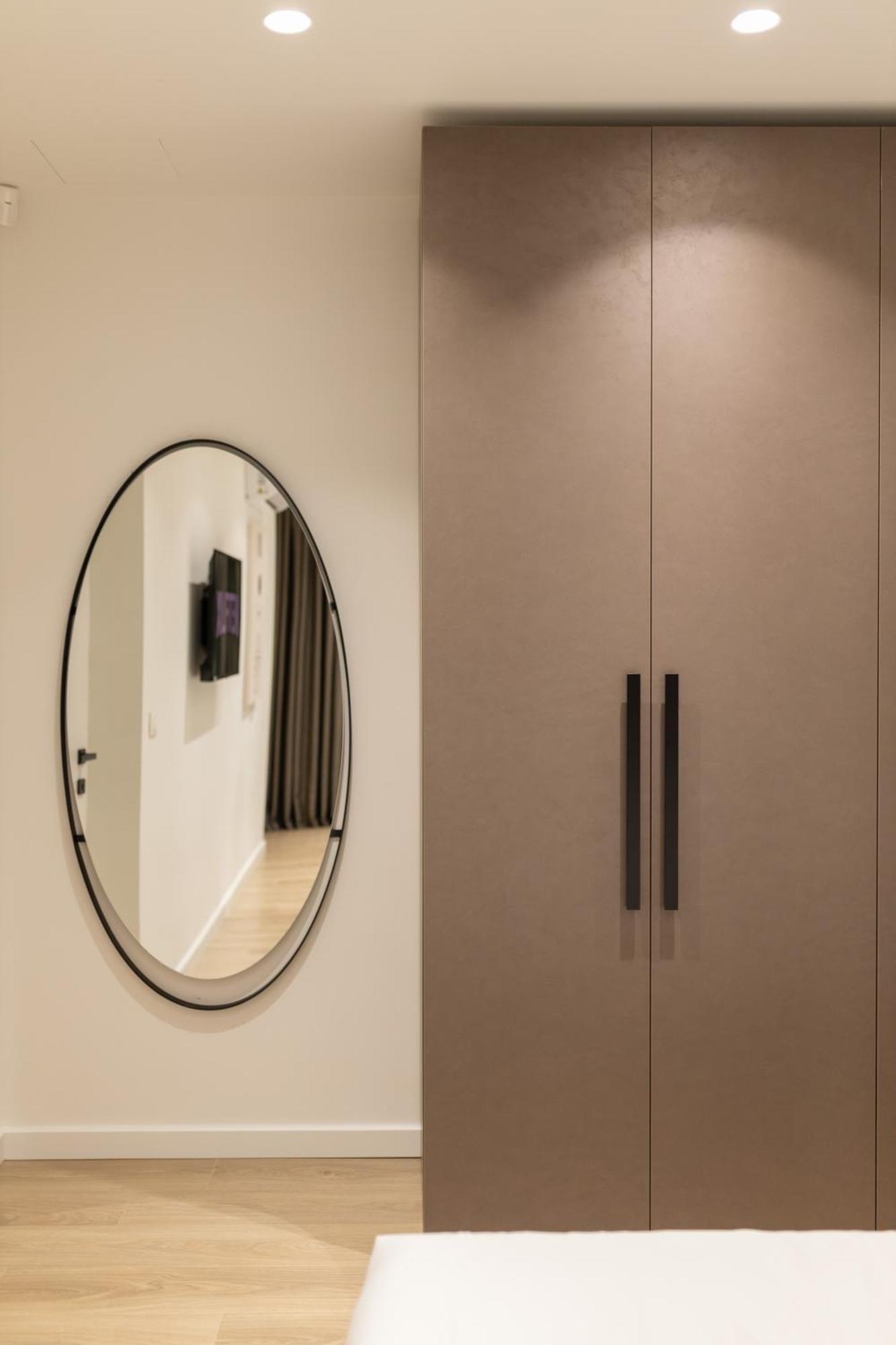 Luxury City Center Apartament